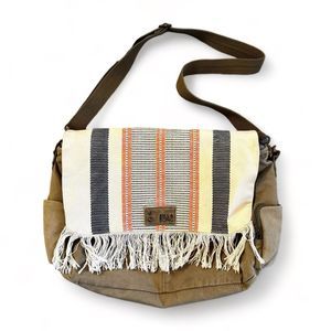 Billabong Canvas Convertible Messenger/ Backpack Bag Laptop Boho 18x13x5